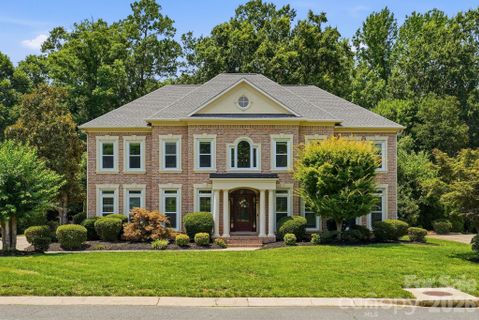 22012 Preswick Drive active home in Bridgehampton, Fort Mill, SC