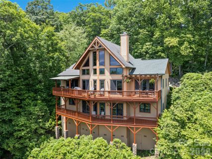 Homes in Little Mountain, Waynesville