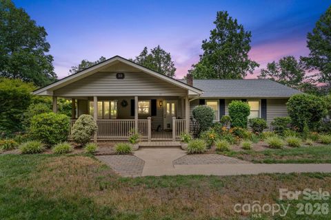 Homes in Stradley Mountain Park, Asheville
