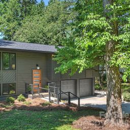 7323 Rollingridge Drive