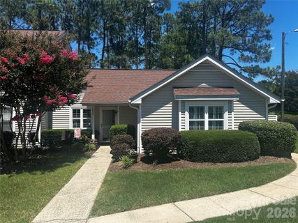 7810 Davinci Lane pending home in Renaissance Gardens, Charlotte, NC