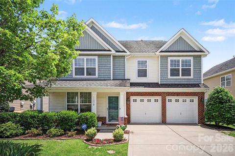 11319 Scottsman Trace Drive active home in Kingsbridge, Charlotte, NC