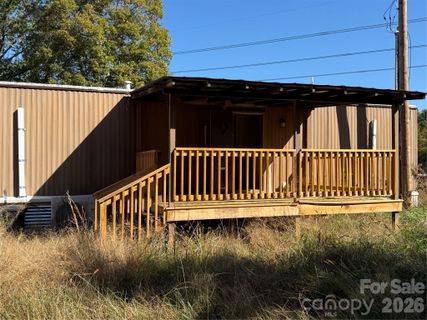 5027 Lineberger Loop Road