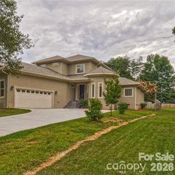 10136 Fairlea Drive