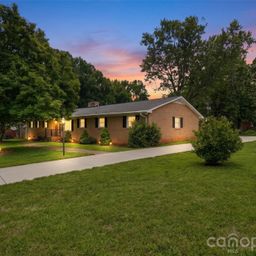 6108 Mallard Drive