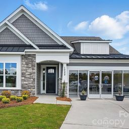 1022 Heritage Pointe