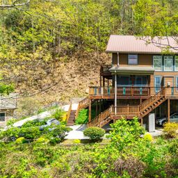 1602 Forest Run Road