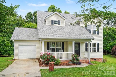 Homes in Steele Meadows, Fort Mill