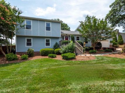 1641 Brook Drive