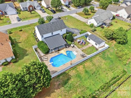 322 Sailway Road pending home in Hidden Creek, Winston Salem, NC