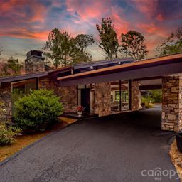 3 Holly Hill Road