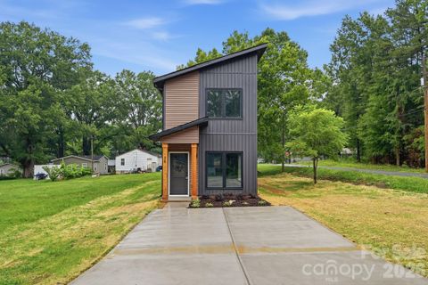 34 Stricker Avenue