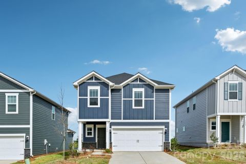 205 Alden Court active home in Seattle Crossing, Shelby, NC