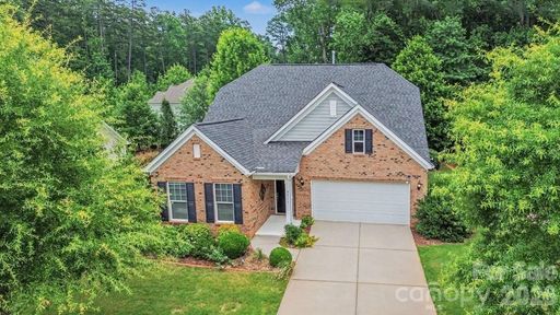 8911 Bur Lane active home in Cobblestone Manor, Huntersville, NC