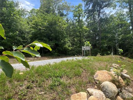 366 Dobsons Knob Loop pending home in Dobsons Knob, Marion, NC