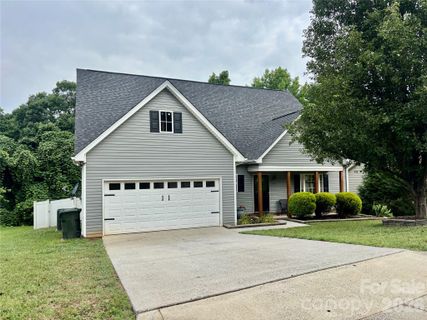 Homes in Stonebrook, Hickory