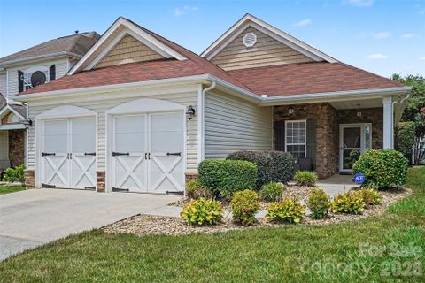 9640 Storybook Avenue pending home in Moss Creek Village, Concord, NC