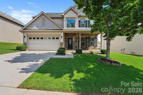 155 Saye Place pending home in Curtis Pond, Mooresville, NC