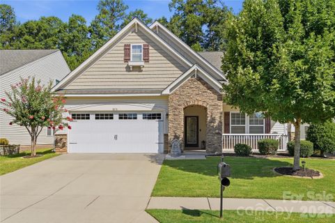 1874 Larkspur Way active home in Lake Ridge, Tega Cay, SC