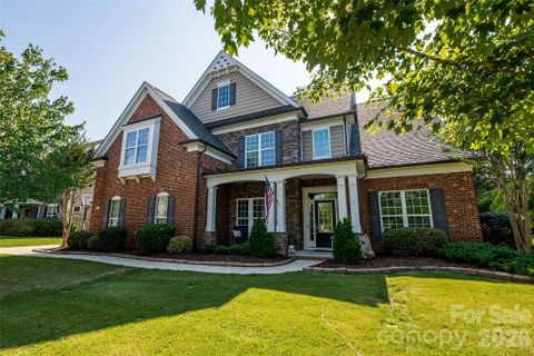 10306 Waxhaw Manor Drive pending home in The Chimneys Of Marvin, Waxhaw, NC
