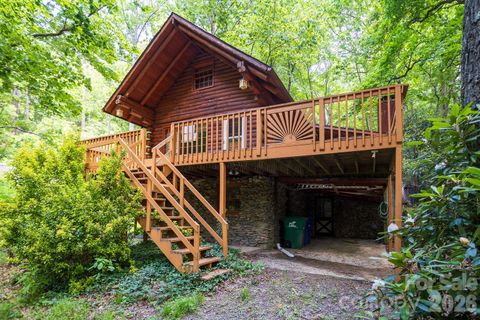 305 Melanie Lane pending home in Charmeldee Acres, Black Mountain, NC