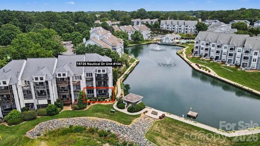 18726 Nautical Drive pending home in Admirals Quarters, Cornelius, NC