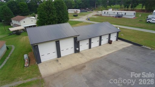 8587 Sparrow Trail
