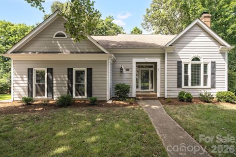 Homes in Thornhill, Charlotte