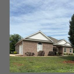 317 Thistle Lane