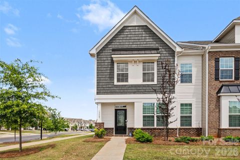 13905 Castle Nook Drive