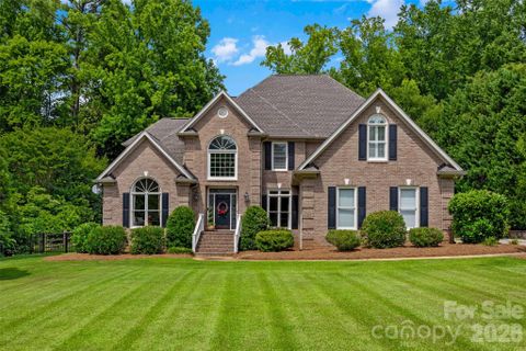 1428 Lacy Lane pending home in Meadow Lakes II, Rock Hill, SC