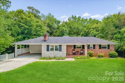 1135 Blueberry Lane