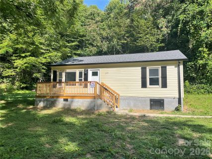 2379 Indian Grave Road