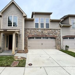 1005 Stuarts Landing Drive
