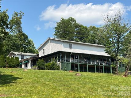 360 Carpenter Road