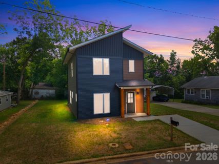 215 Green Street