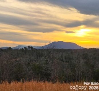 Lot 1 Price Summit Way