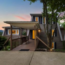 16 Audubon Drive