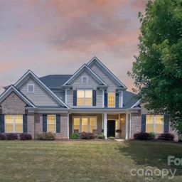 10601 Waxhaw Manor Drive