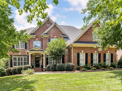 515 Three Greens Drive pending home in Skybrook, Huntersville, NC
