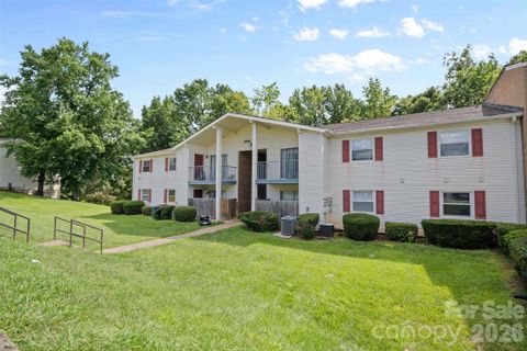7984 Shady Oak Trail pending home in Quail Run, Charlotte, NC