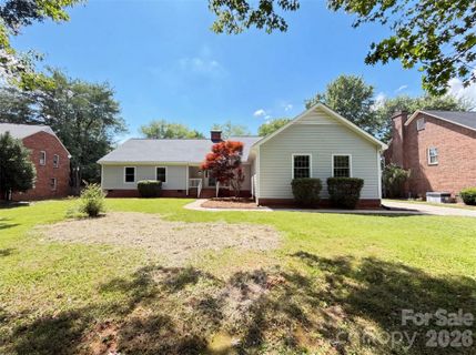 6505 Boykin Spaniel Road