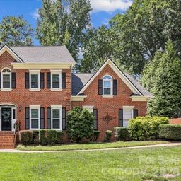 10516 Hollybrook Drive