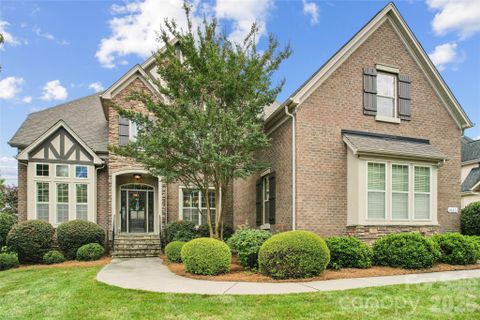 10611 Euclid Avenue active home in Winding Walk, Concord, NC