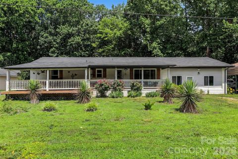 1306 Mooresville Road