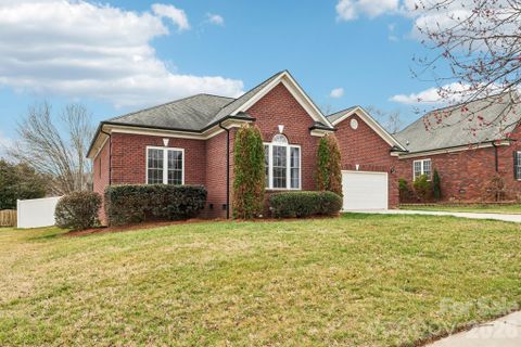 305 Wendover Drive pending home in The Meadows, Locust, NC