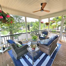3526 Pinehaven Drive