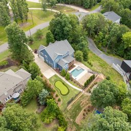 378 Squirrel Lane
