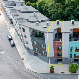 102 Southside Avenue