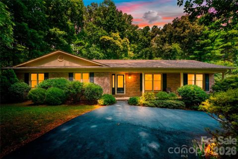 Homes in Hunters Crossing, Hendersonville